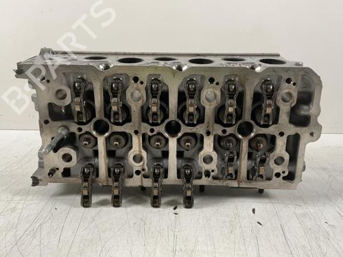 Used Cylinder head Cylinder head 25335132 25335132