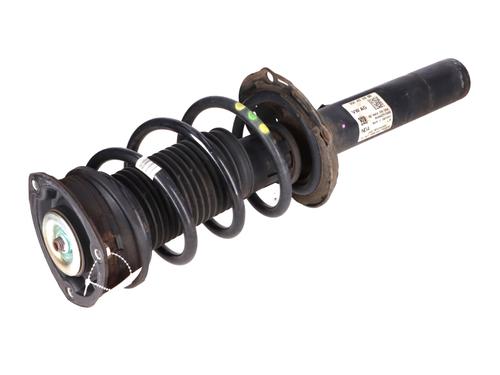 Used Right front shock absorber VW PASSAT B8 Variant (3G5, CB5) 2.0 TDI (190 hp) 28473640