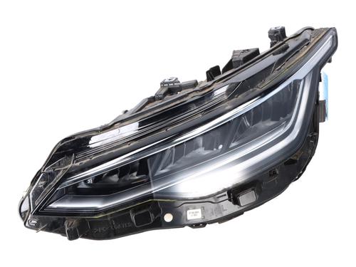 Used Left headlight VW GOLF VIII (CD1, DA1) 1.5 TSI (150 hp) 32425609
