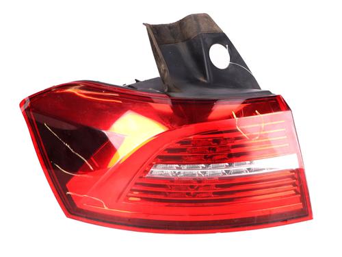 Venstre baglygte VW PASSAT B8 Variant (3G5, CB5) 2.0 TDI (190 hp) 28473610