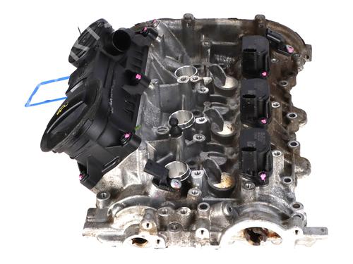 Used Valve cover Valve cover VW TOUAREG (CR7, RC8) 3.0 TSI 4motion (340 hp) 36343035 36343035