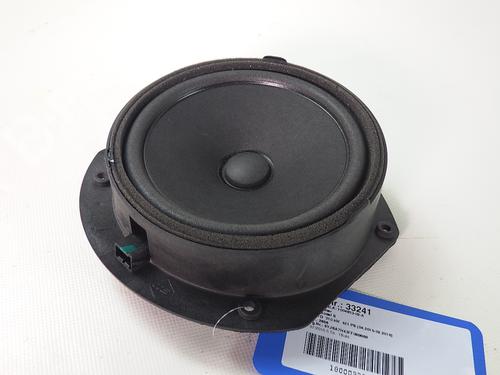 speakers-tesla-model-s-5yjs-85d-awd-tesla-1004833-02-a-2012-7804628 main image