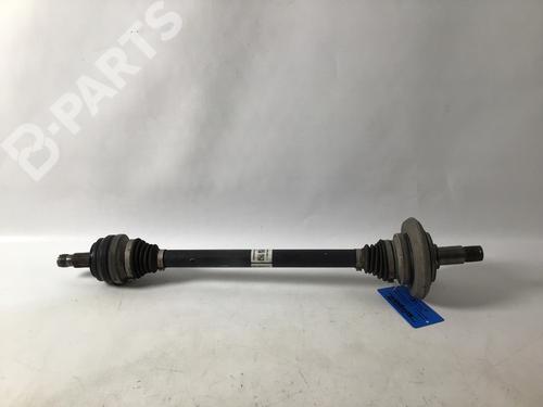 Used Left rear driveshaft MERCEDES-BENZ C-CLASS (W205) C 220 BlueTEC / d (205.002, 205.004) (170 hp) 8950678