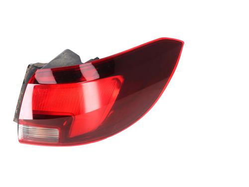 Højre baglygte Højre baglygte OPEL ASTRA K Sports Tourer (B16) 1.2 Turbo (35) (131 hp) 33792537 33792537