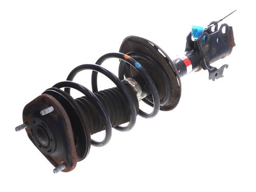 Used Right front shock absorber Right front shock absorber TOYOTA AURIS Estate (_E18_) 2.0 D-4D (ADE186_) (124 hp) 40043461 40043461