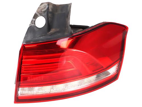 Used Right taillight Right taillight 38566938 38566938