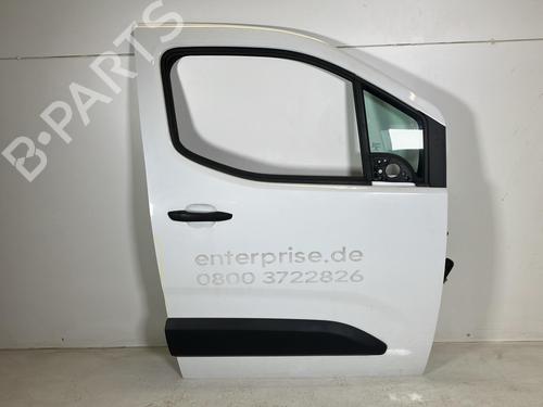 Used Right front door Right front door 32157031 32157031