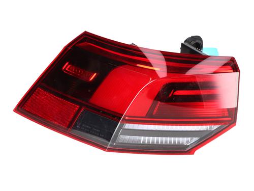 Venstre Baklys Venstre Baklys VW GOLF VIII (CD1, DA1) 1.5 TSI (131 hp) 34165412 34165412