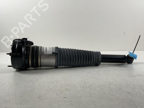 Used Right rear shock absorber Right rear shock absorber AUDI A8 D4 (4H2, 4H8, 4HC, 4HL) 3.0 TDI quattro (258 hp) 35718689 35718689