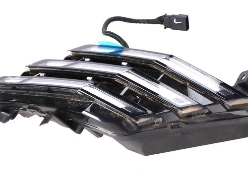 Used Right daytime light Right daytime light PEUGEOT 3008 II SUV (MC_, MR_, MJ_, M4_) 1.2 Hybrid 136 (MRHPYE) (136 hp) 39928672 39928672