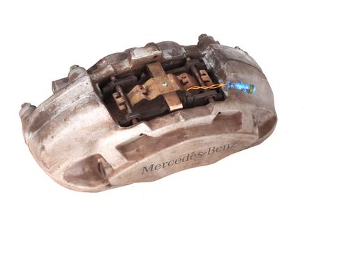 Used Right front brake caliper Right front brake caliper MERCEDES-BENZ C-CLASS Convertible (A205) C 200 (205.480) (204 hp) 39921564 39921564