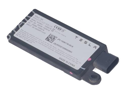 Electronic module TESLA MODEL Y (5YJY) Long Range All-wheel Drive | BP39917914M83 - Image 2