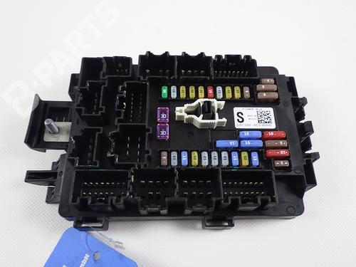 Fuse box TESLA MODEL S (5YJS) 70 (388 hp) 7804646