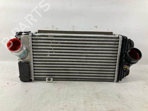 Intercooler Intercooler HYUNDAI STARIA Bus (US4) 2.2 CRDi (US4W) (177 hp) 39918386 39918386