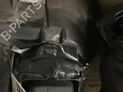 Right headlight VW GOLF IV (1J1) 1.6 16V | BP28194097C29 