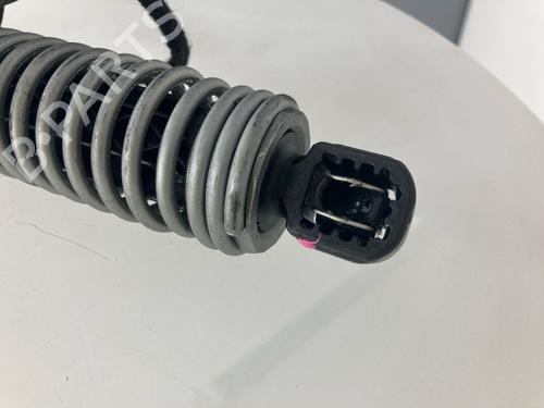 Used Tailgate lift support BMW 5 (F10) 528 i xDrive (245 hp) 27661870