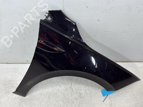 Used Right front fenders Right front fenders 38017487 38017487