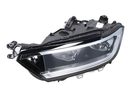 Used Left headlight VW T-ROC (A11, D11) 1.0 TSI (116 hp) 31016773