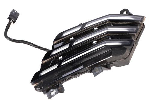 Used Right daytime light Right daytime light PEUGEOT 3008 III (KA_, KB_, KC_) e-210 (KCZKZX) (213 hp) 39928594 39928594