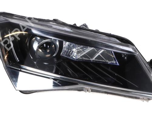 Used Right headlight Right headlight 37080971 37080971
