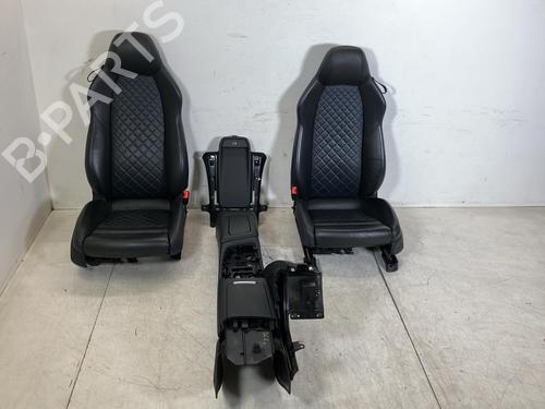 Sæde sæt Sæde sæt AUDI R8 Spyder (4S9, 4SR) 5.2 FSI quattro (540 hp) 34211890 34211890