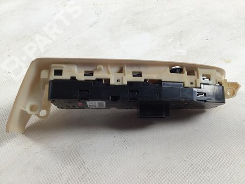 Switch BMW 7 (G11, G12) 730 d | BP8153399I30 