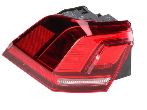 Used Left taillight Left taillight 39112181 39112181