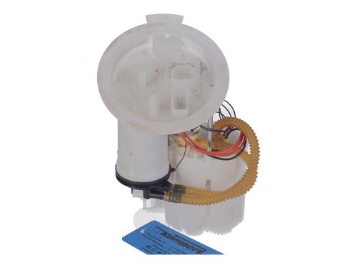 Used Fuel pump BMW 3 (F30, F80) 320 i (184 hp) 15014243