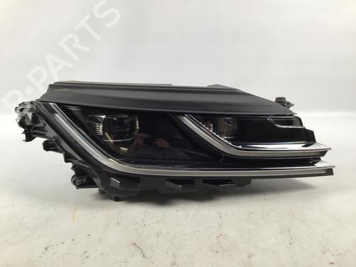Used Right headlight Right headlight VW ARTEON (3H7, 3H8) 1.5 TSi (150 hp) 33608398 33608398