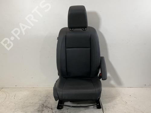 right-front-seat-opel-vivaro-c-van-k0-2019-39927626 main image