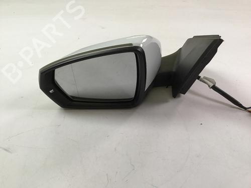 Rétroviseur gauche Rétroviseur gauche VW POLO VI (AW1, BZ1, AE1) 1.0 (65 hp) 36414760 36414760