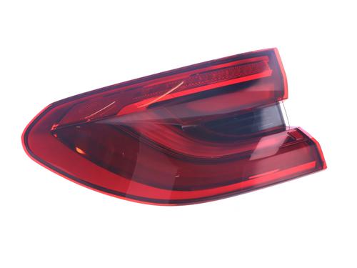 Used Left taillight BMW 6 Gran Turismo (G32) 620 d xDrive (190 hp) 13258180
