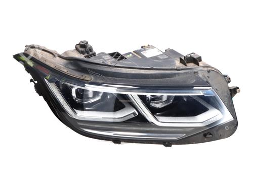 Used Right headlight Right headlight VW TIGUAN ALLSPACE (BW2, BJ2) 2.0 TDI 4motion (200 hp) 34629330 34629330