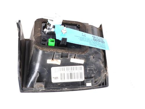 Left tailgate light LAND ROVER DISCOVERY SPORT (L550) 2.2 D 4x4 | BP38017574C79 - Image 2