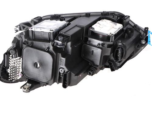 Right headlight VW TOURAN (5T1) 1.0 TSI | BP38701373C29 - Image 2