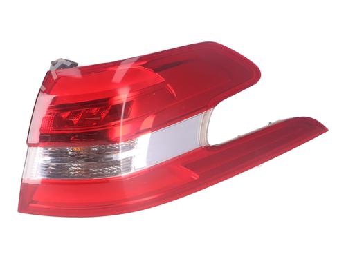 Used Right taillight PEUGEOT 308 SW II (LC_, LJ_, LR_, LX_, L4_) 1.6 BlueHDi 120 (120 hp) 19412500