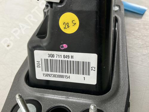Gear lever VW PASSAT B8 (3G2, CB2) 2.0 TDI | BP35931269M90 - Image 3
