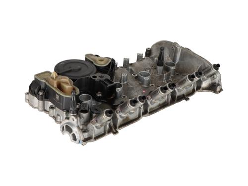 Used Valve cover VW GOLF VII (5G1, BQ1, BE1, BE2) 2.0 R 4motion (290 hp) 30543540