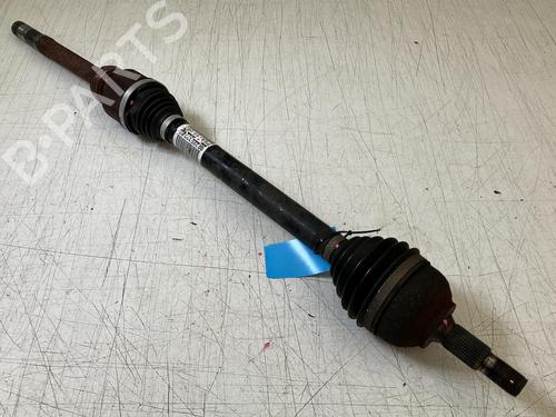 Used Right front driveshaft Right front driveshaft OPEL VIVARO C Van (K0) VIVARO-E HYDROGEN (136 hp) 39927090 39927090