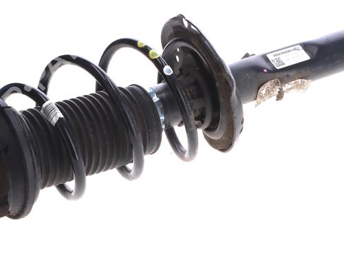 Used Right front shock absorber Right front shock absorber AUDI A3 Sportback (8YA, 8YF) 30 TFSI (116 hp) 39949448 39949448