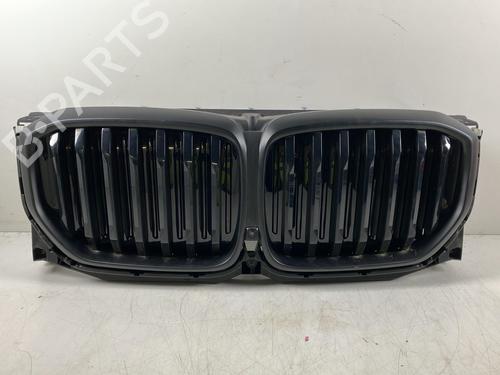 Grill BMW X5 (G05, F95) xDrive 40 d Mild-Hybrid (340 hp) 33213768