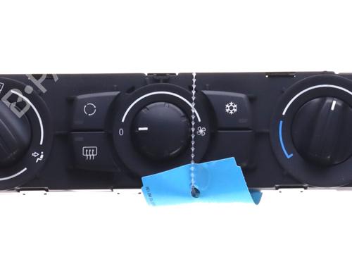 climate-control-bmw-1-e87-2003-2004-2005-2006-2007-2008-2009-2010-2011-2012-2013-40219087 main image