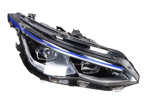 Used Right headlight VW GOLF VIII (CD1, DA1) 2.0 TSI R 4motion (320 hp) 30321047