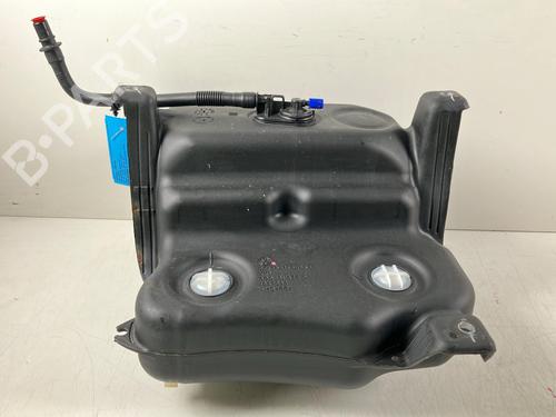 Depósito de AdBlue Depósito de AdBlue VW PASSAT B8 Variant (3G5, CB5) 2.0 TDI (190 hp) 35919774 35919774