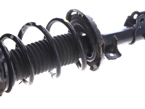 Used Right front shock absorber Right front shock absorber HYUNDAI i30 (PDE, PD, PDEN) 1.6 CRDi hybrid 48V (136 hp) 40043305 40043305