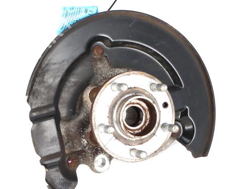 Used Right front steering knuckle Right front steering knuckle VOLVO V40 Hatchback (525) T2 (122 hp) 40527749 40527749