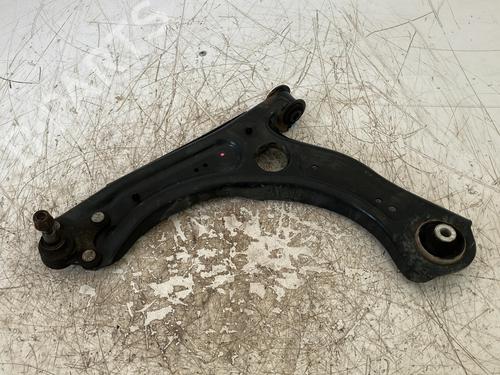 Used Left front suspension arm Left front suspension arm 38048718 38048718
