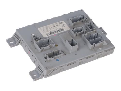 Used Fuse box MERCEDES-BENZ GLC (X253) 250 d 4-matic (253.909) (204 hp) 16986161