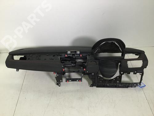 Used Dashboard Dashboard BMW 2 Gran Tourer (F46) 218 i (140 hp) 7804866 7804866