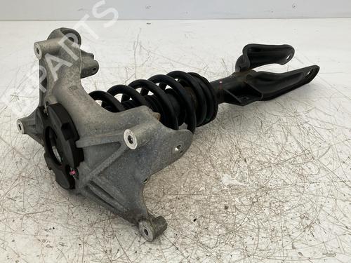 Used Right front shock absorber Right front shock absorber TESLA MODEL Y (5YJY) Long Range All-wheel Drive (514 hp) 39923328 39923328